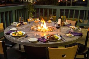 Round outdoor fire table